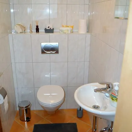 Ferien Haus - Ferienwohnung Lorena * Neustift im Stubaital