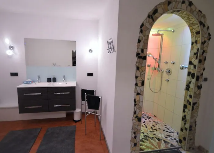 Ferien Haus - Ferienwohnung Lorena Διαμέρισμα *